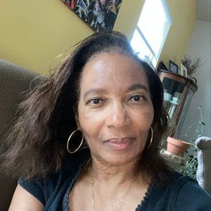 Meet your Posher, Jenell